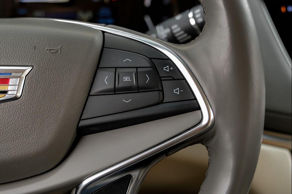 used 2018 Cadillac XT5 car, priced at $20,499