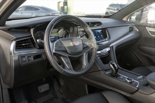 used 2023 Cadillac XT5 car, priced at $30,499