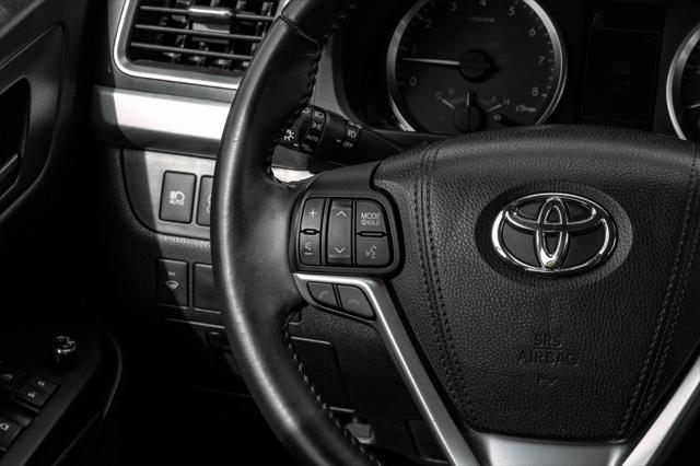 used 2017 Toyota Highlander car, priced at $20,499
