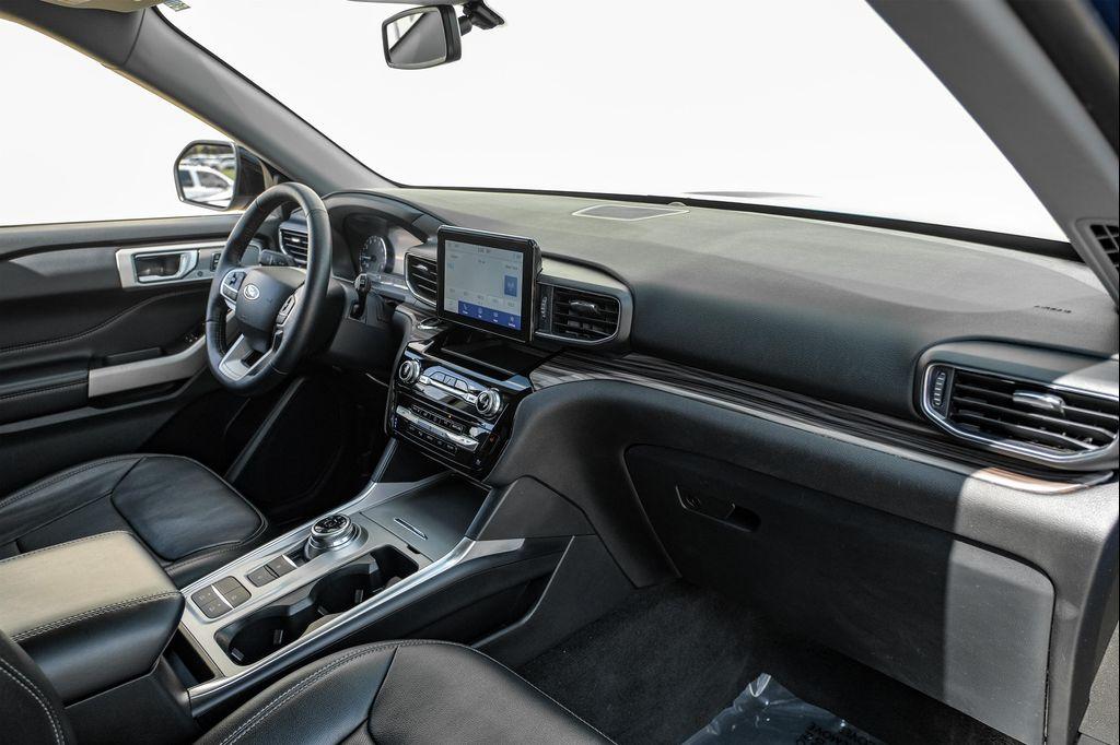 used 2022 Ford Explorer car, priced at $25,995