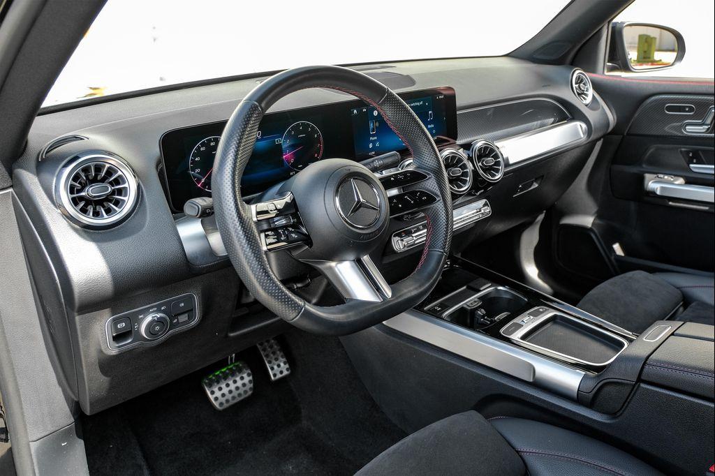 used 2024 Mercedes-Benz GLB 250 car, priced at $32,499