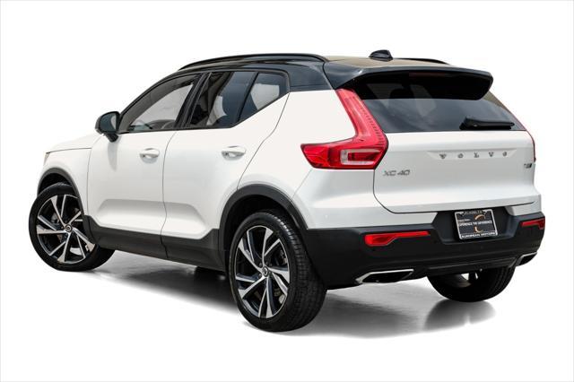 used 2020 Volvo XC40 car, priced at $26,499
