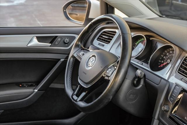 used 2015 Volkswagen e-Golf car, priced at $9,299