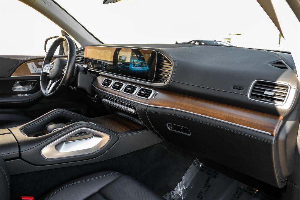 used 2023 Mercedes-Benz GLE 350 car, priced at $33,995
