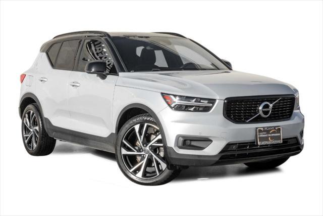 used 2020 Volvo XC40 car, priced at $16,995