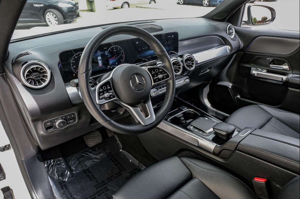 used 2022 Mercedes-Benz GLB 250 car, priced at $21,995