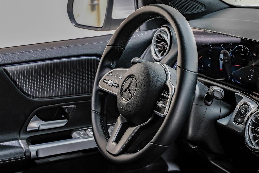 used 2022 Mercedes-Benz GLB 250 car, priced at $21,995