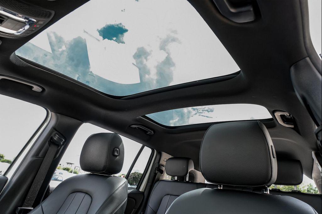 used 2022 Mercedes-Benz GLB 250 car, priced at $21,995