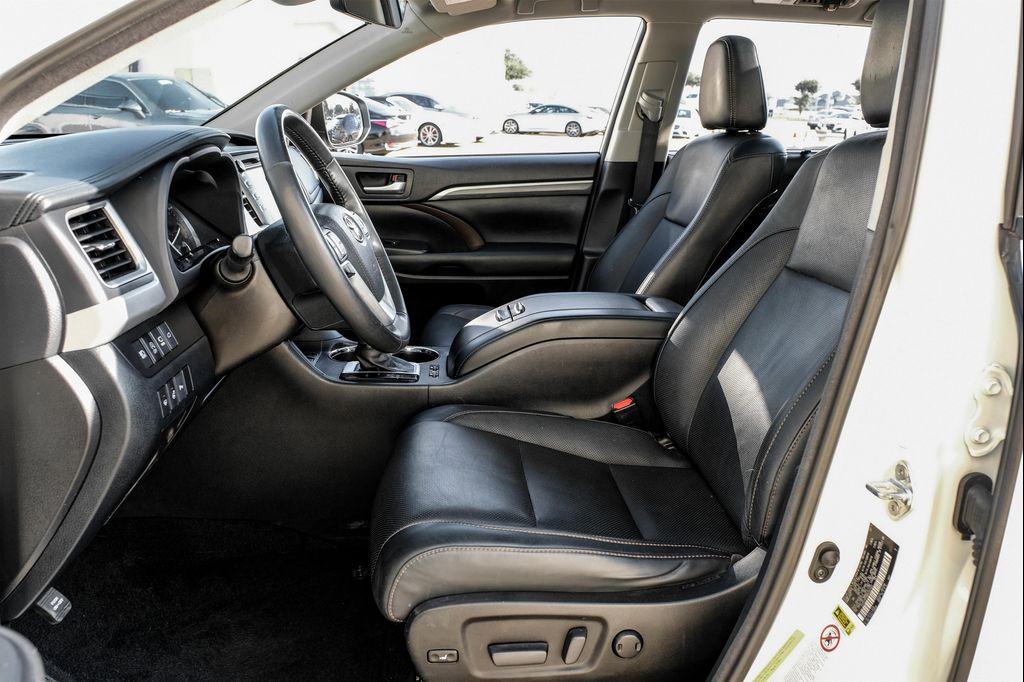used 2017 Toyota Highlander car, priced at $21,499