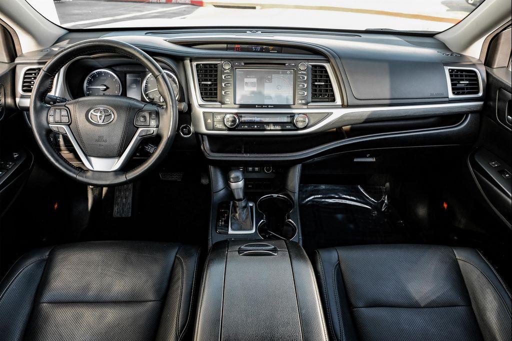 used 2017 Toyota Highlander car, priced at $21,499
