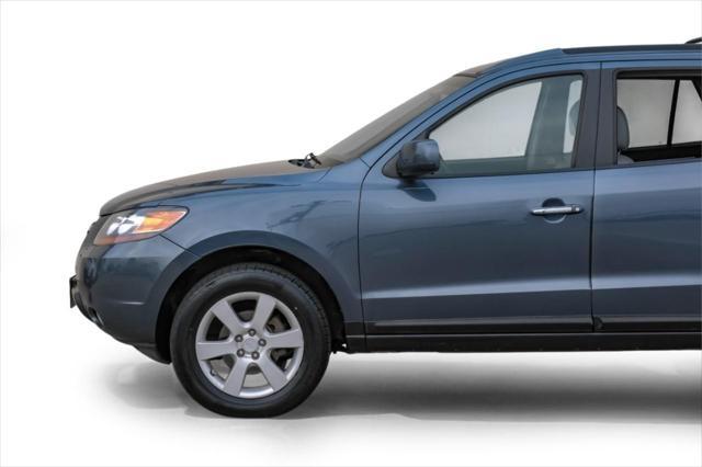 used 2007 Hyundai Santa Fe car, priced at $5,799