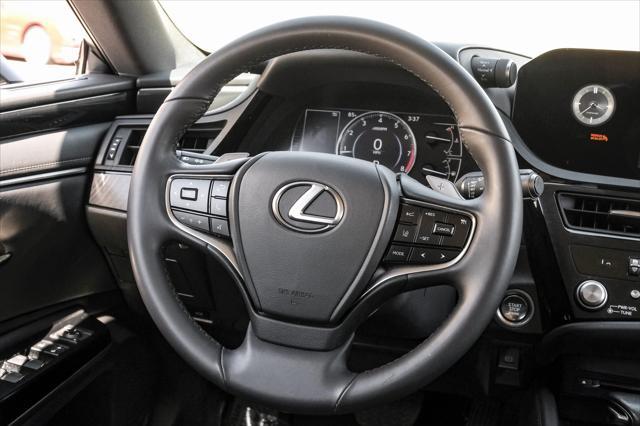 used 2022 Lexus ES 250 car, priced at $31,995