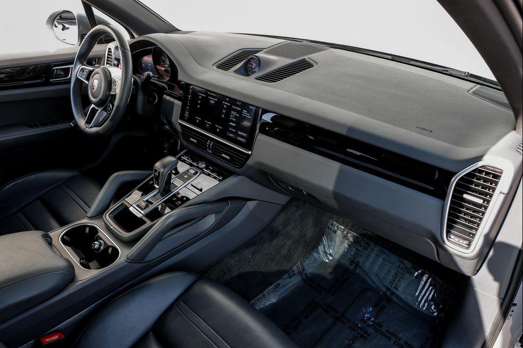 used 2020 Porsche Cayenne car, priced at $35,995