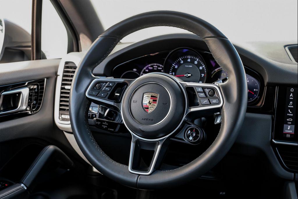 used 2020 Porsche Cayenne car, priced at $35,995