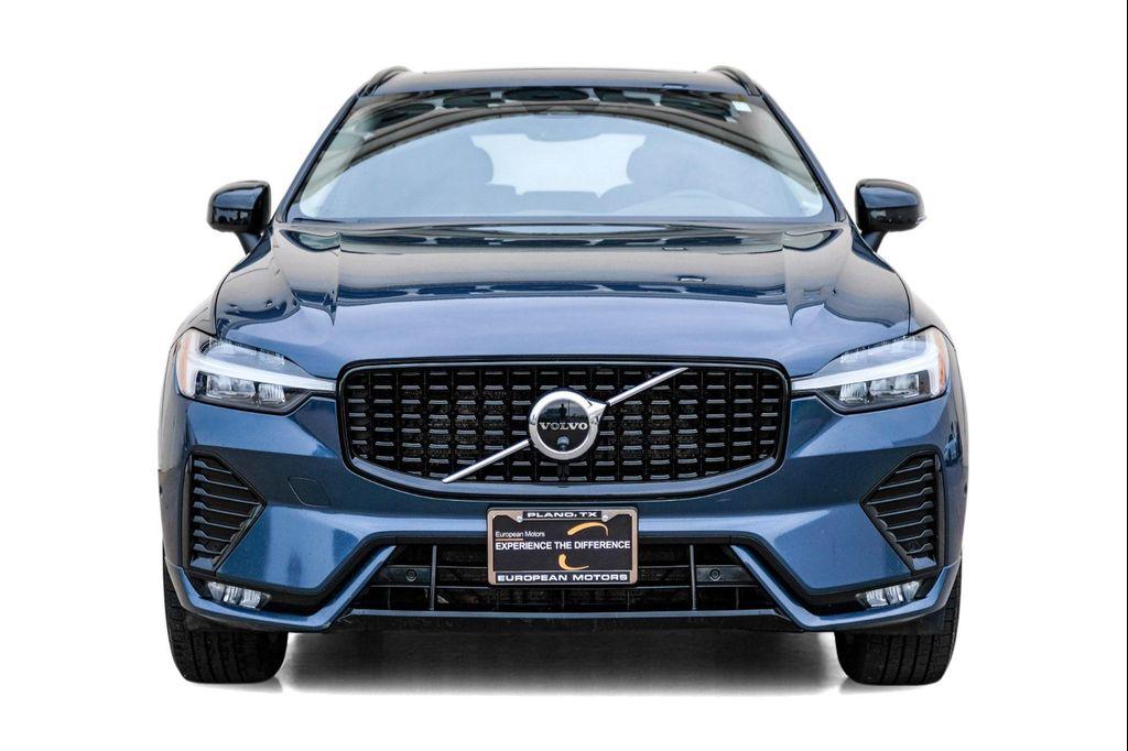 used 2023 Volvo XC60 car, priced at $21,995