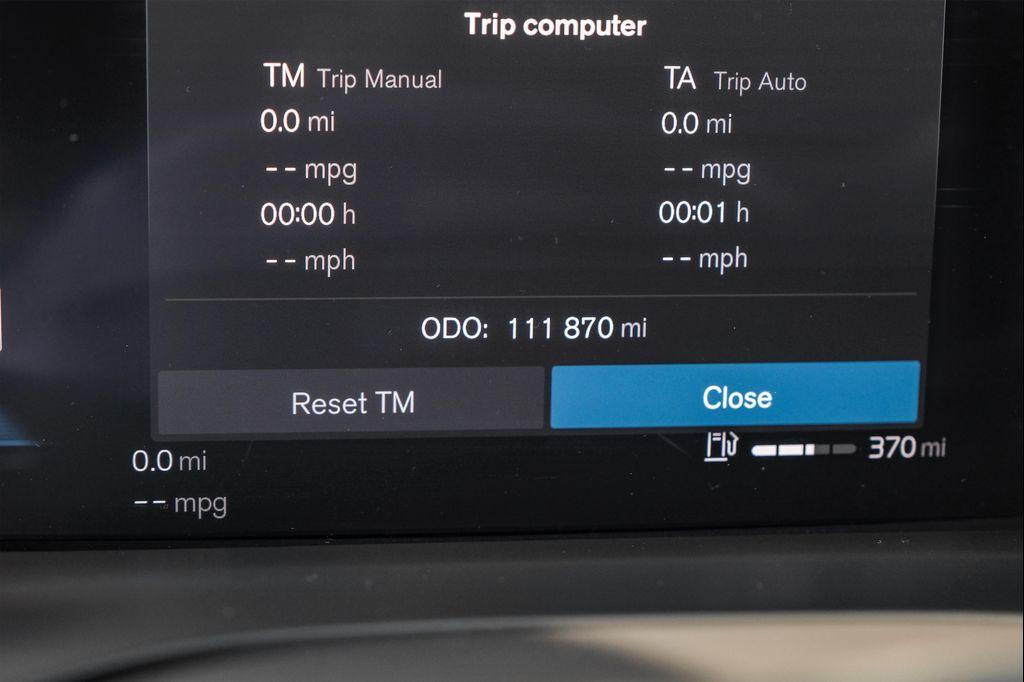 used 2023 Volvo XC60 car, priced at $21,995