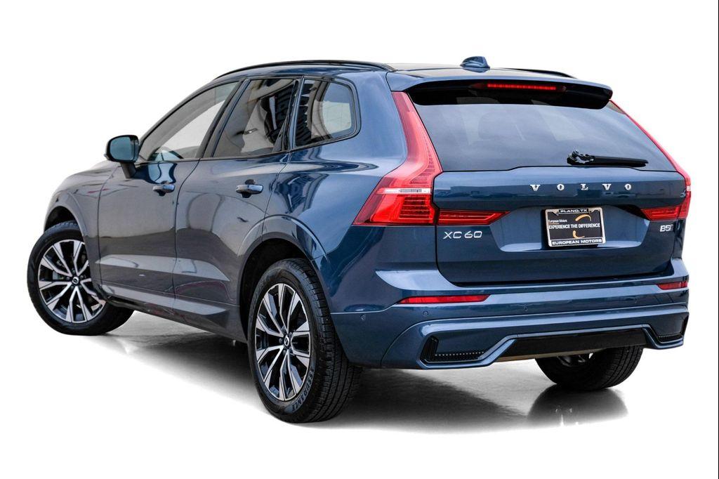 used 2023 Volvo XC60 car, priced at $21,995