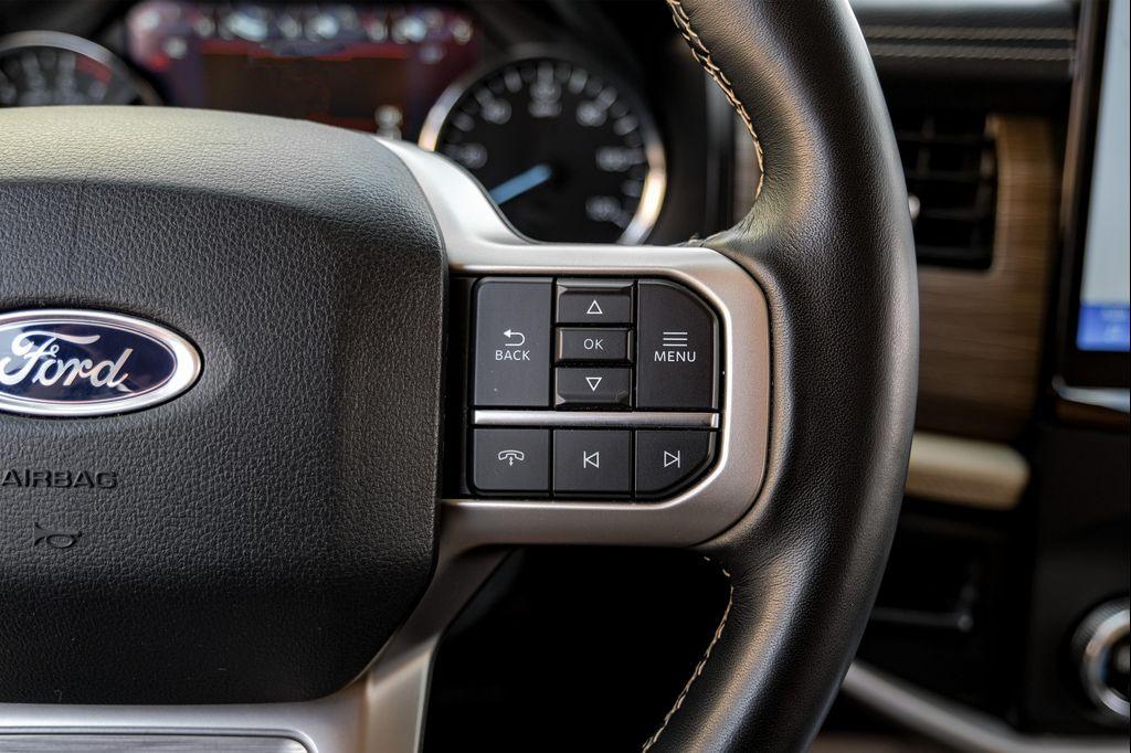 used 2023 Ford Expedition car, priced at $44,995
