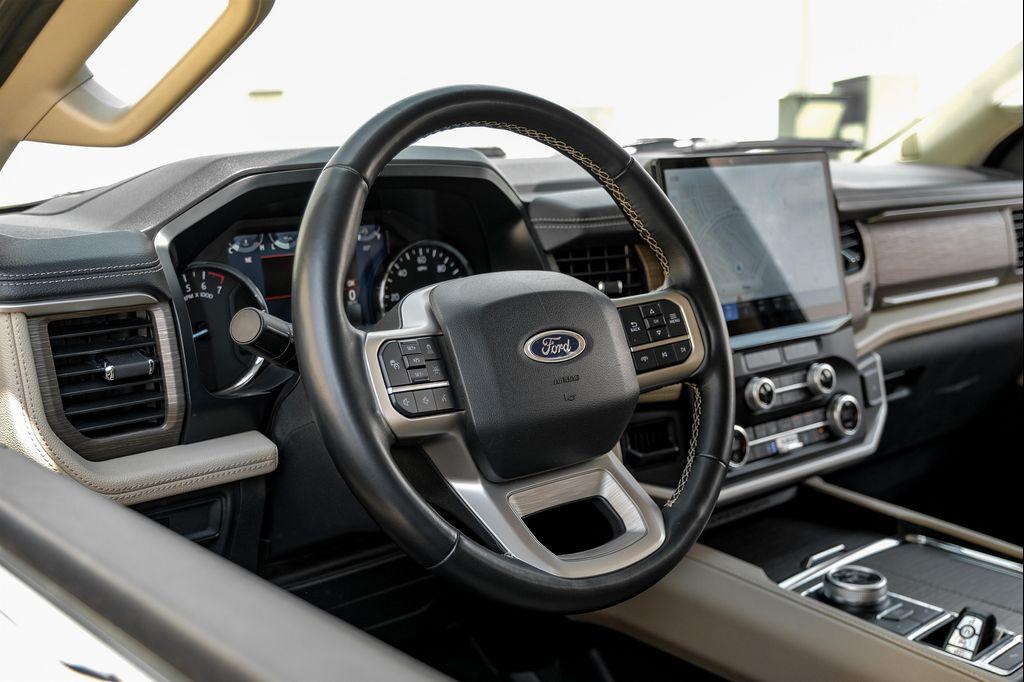 used 2023 Ford Expedition car, priced at $44,995