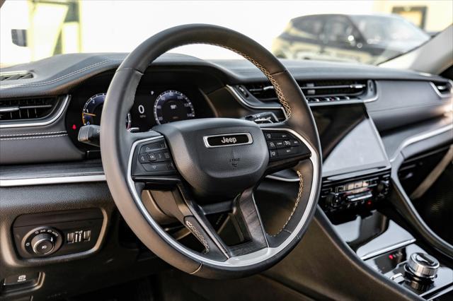 used 2023 Jeep Grand Cherokee car, priced at $32,499