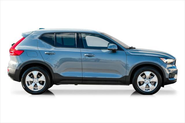 used 2021 Volvo XC40 car, priced at $22,995