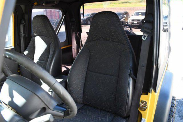 used 2001 Jeep Wrangler car, priced at $12,999