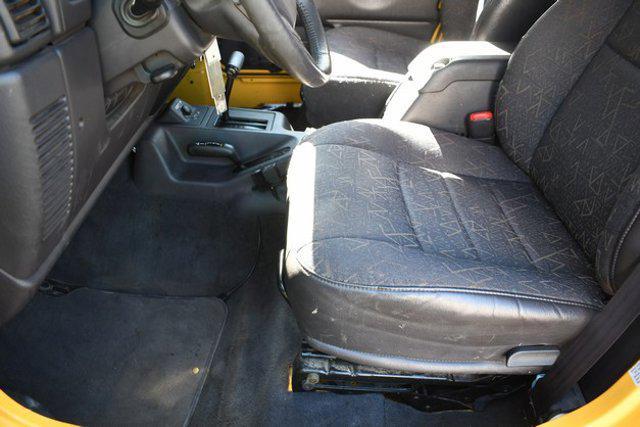 used 2001 Jeep Wrangler car, priced at $12,999