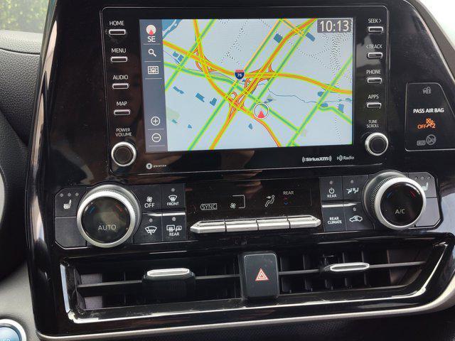 used 2020 Toyota Highlander Hybrid car, priced at $36,999