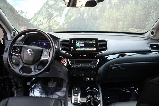 used 2021 Honda Pilot car, priced at $28,996