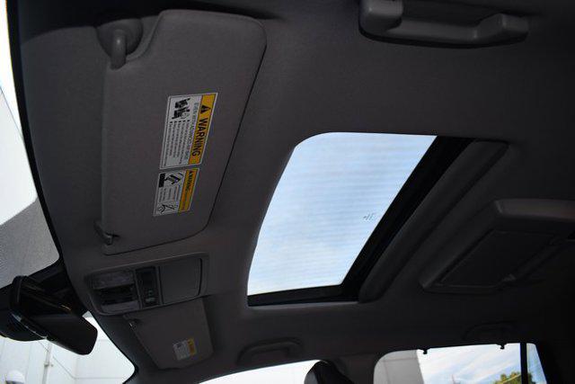 used 2021 Honda Pilot car, priced at $28,996