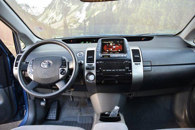 used 2007 Toyota Prius car, priced at $5,998