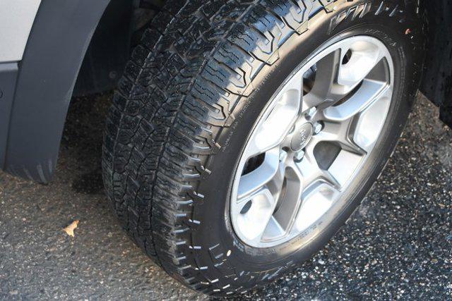 used 2019 Jeep Cherokee car, priced at $15,698