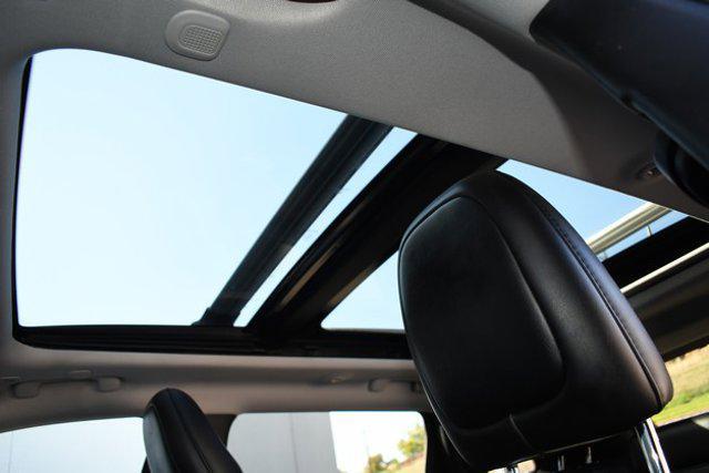 used 2019 Jeep Cherokee car, priced at $15,698