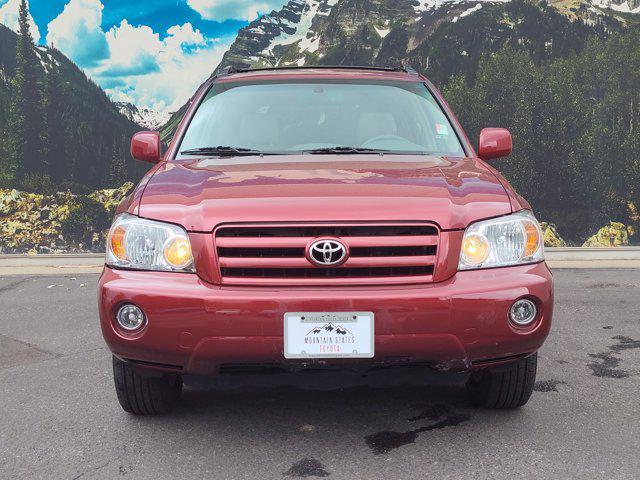 used 2007 Toyota Highlander car, priced at $14,999