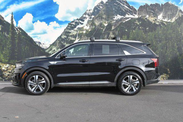 used 2023 Kia Sorento Hybrid car, priced at $28,999