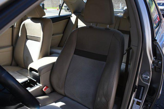 used 2014 Toyota Camry Hybrid car, priced at $11,499