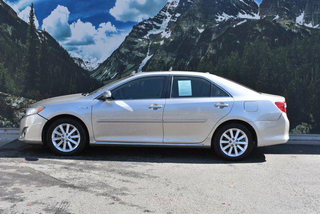 used 2014 Toyota Camry Hybrid car, priced at $11,499
