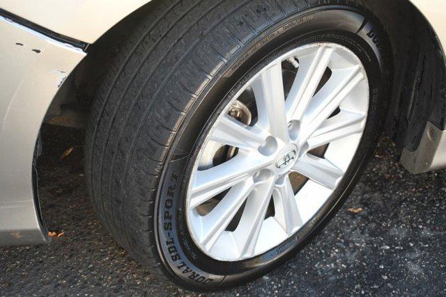 used 2014 Toyota Camry Hybrid car, priced at $11,499