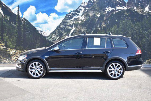 used 2018 Volkswagen Golf Alltrack car, priced at $18,999