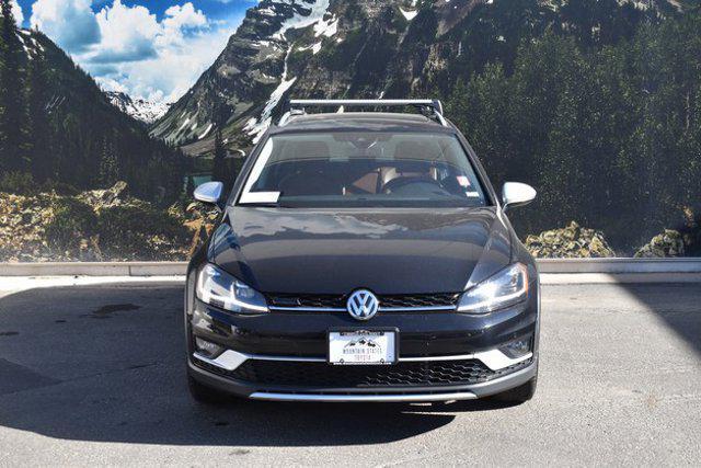 used 2018 Volkswagen Golf Alltrack car, priced at $18,999