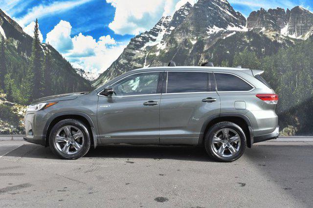 used 2019 Toyota Highlander Hybrid car, priced at $25,499