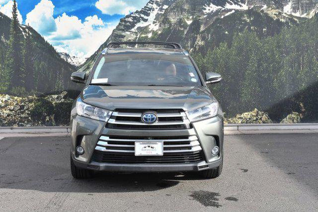 used 2019 Toyota Highlander Hybrid car, priced at $25,499
