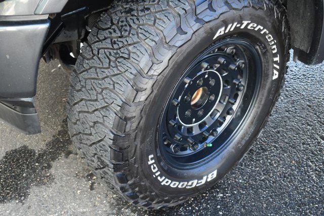 used 2019 Ford F-150 car, priced at $31,999