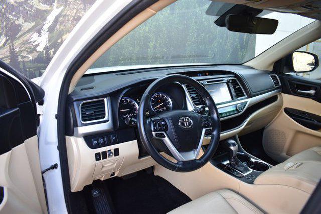 used 2018 Toyota Highlander car, priced at $29,798