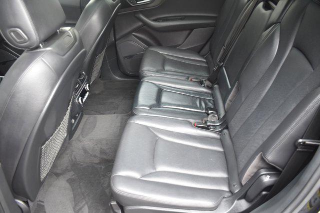 used 2019 Audi Q7 car, priced at $19,999