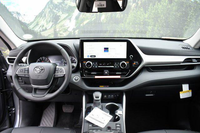 new 2026 Toyota Highlander car, priced at $48,361