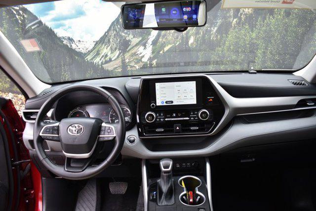 used 2023 Toyota Highlander Hybrid car, priced at $39,499