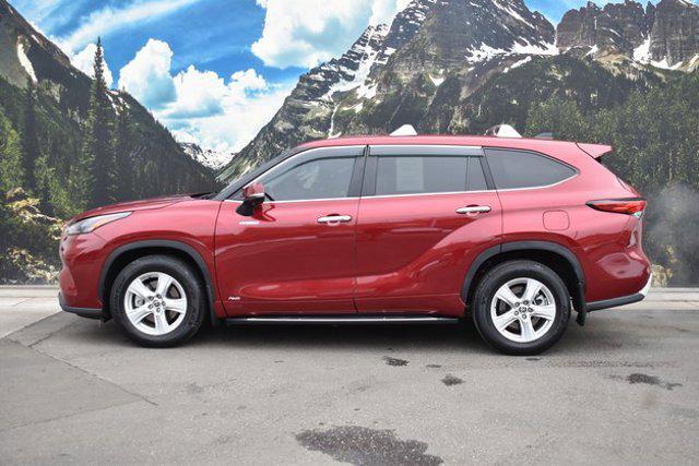 used 2023 Toyota Highlander Hybrid car, priced at $39,499