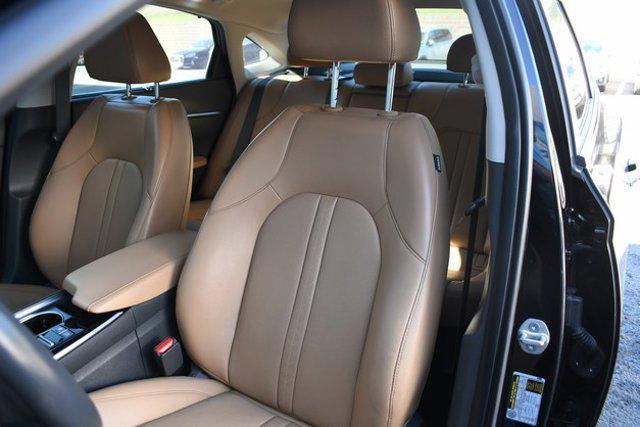 used 2023 Hyundai Sonata Hybrid car, priced at $22,298