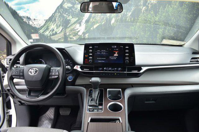 used 2024 Toyota Sienna car, priced at $32,496